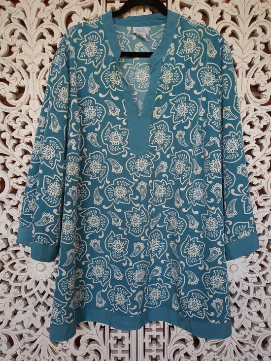 Only Necessities Tops - Vintage Boho Style Oversized Tunic Top or Midi Dress